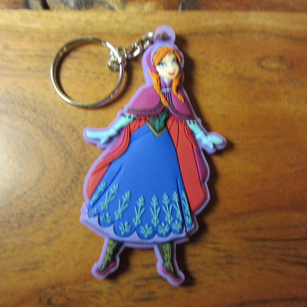 5 for $30 - anna PVC key chain disney frozen (W4842)